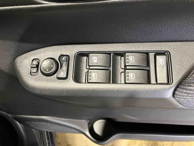 ムーヴＧ（車内　消臭・抗菌　処理済）　衝突被害軽減システム　４ＷＤ　片側パワースライドドア　バックカメラ　アルミホイール　キーフリーシステム（新潟県）の中古車