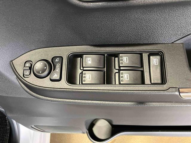 タントカスタムＸ（車内　消臭・抗菌　処理済）　衝突被害軽減システム　４ＷＤ　両側パワースライドドア　バックカメラ　アルミホイール　キーフリーシステム（新潟県）の中古車