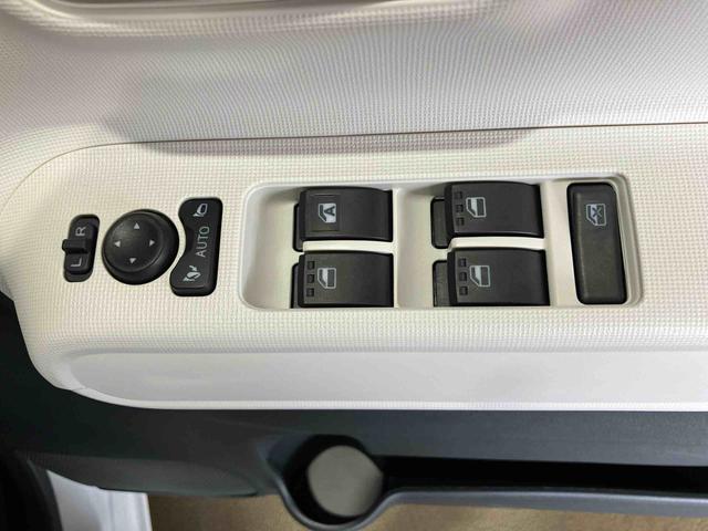 ムーヴキャンバスストライプスＧ（車内　消臭・抗菌　処理済）　衝突被害軽減システム　４ＷＤ　両側パワースライドドア　バックカメラ　キーフリーシステム（新潟県）の中古車