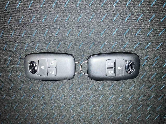 トールカスタムＧ（車内　消臭・抗菌　処理済）　衝突被害軽減システム　４ＷＤ　両側パワースライドドア　バックカメラ　アルミホイール　キーフリーシステム（新潟県）の中古車