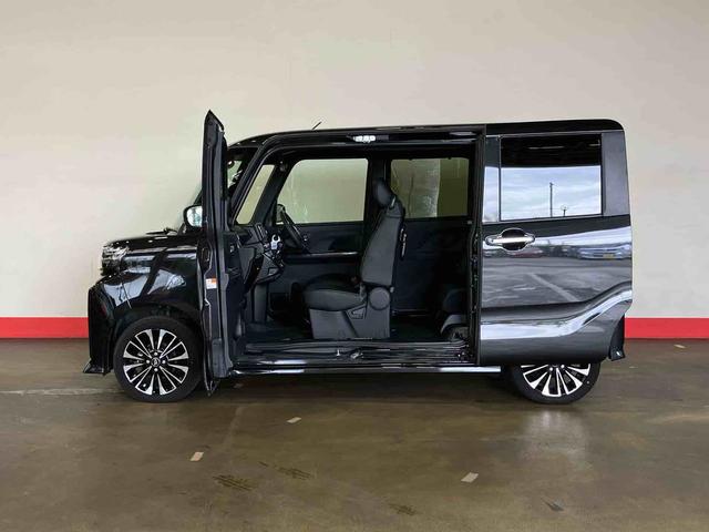 タントカスタムＲＳ（車内　消臭・抗菌　処理済）　衝突被害軽減システム　４ＷＤ　両側パワースライドドア　バックカメラ　アルミホイール　キーフリーシステム（新潟県）の中古車
