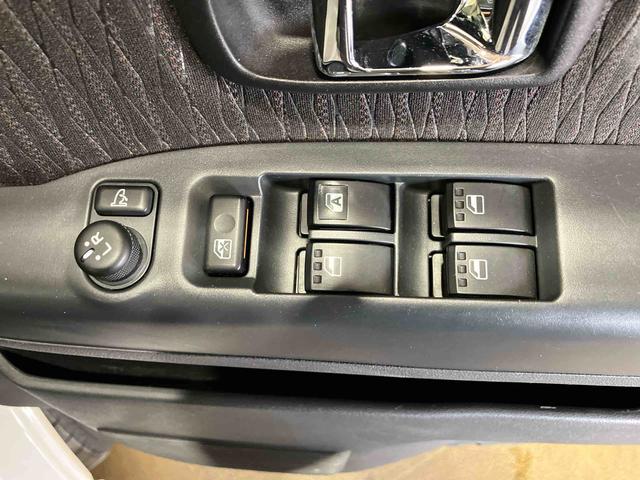アトレーワゴンカスタムターボＲＳリミテッド　ＳＡIII（車内　消臭・抗菌　処理済）　衝突被害軽減システム　４ＷＤ　片側パワースライドドア　ナビ　バックカメラ　アルミホイール　キーレスエントリー（新潟県）の中古車
