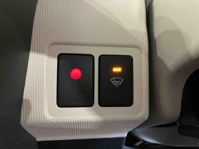 ムーヴキャンバスＧホワイトアクセントＶＳ　ＳＡIII（車内　消臭・抗菌　処理済）　衝突被害軽減システム　４ＷＤ　両側パワースライドドア　ナビ　パノラマモニター　キーフリーシステム（新潟県）の中古車