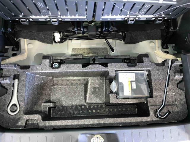 ムーヴキャンバスＧホワイトアクセントＶＳ　ＳＡIII（車内　消臭・抗菌　処理済）　衝突被害軽減システム　４ＷＤ　両側パワースライドドア　ナビ　パノラマモニター　キーフリーシステム（新潟県）の中古車