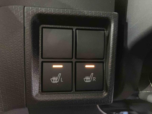 タントファンクロス（車内　消臭・抗菌　処理済）　衝突被害軽減システム　４ＷＤ　両側パワースライドドア　バックカメラ　アルミホイール　キーフリーシステム（新潟県）の中古車