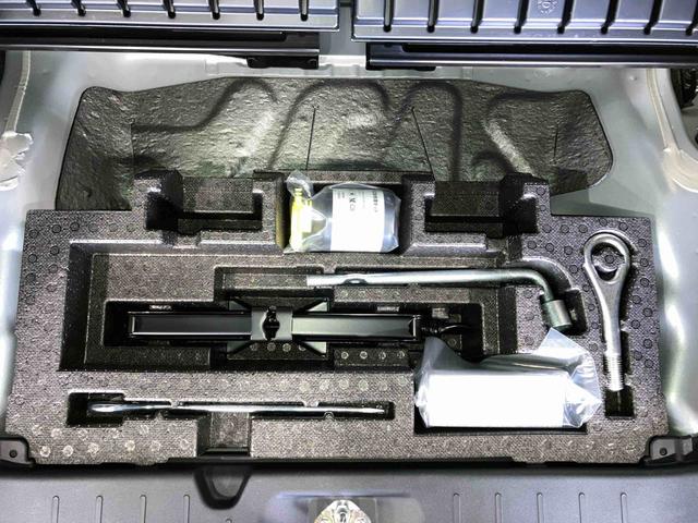 タントカスタムRS(車内 消臭・抗菌 処理済) 衝突被害軽減システム 4WD 両側パワースライドドア バックカメラ アルミホイール キーフリーシステム(新潟県)の中古車