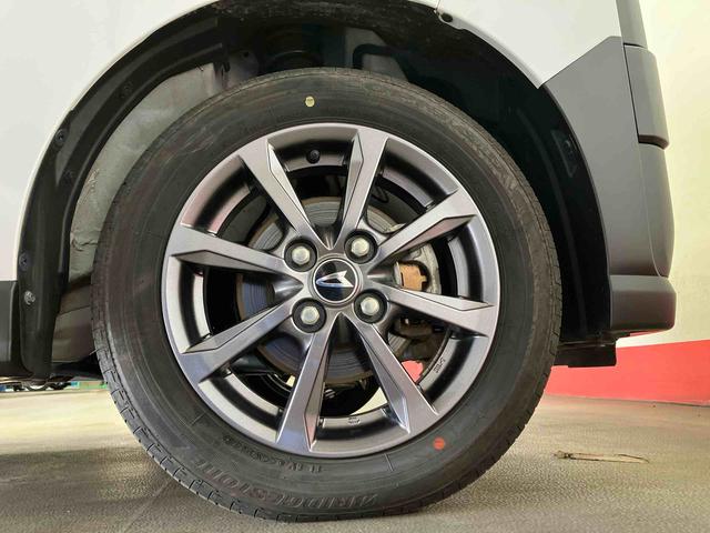 タントファンクロス（車内　消臭・抗菌　処理済）　衝突被害軽減システム　４ＷＤ　両側パワースライドドア　バックカメラ　アルミホイール　キーフリーシステム（新潟県）の中古車