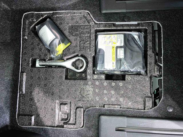 タントファンクロス（車内　消臭・抗菌　処理済）　衝突被害軽減システム　４ＷＤ　両側パワースライドドア　バックカメラ　アルミホイール　キーフリーシステム（新潟県）の中古車