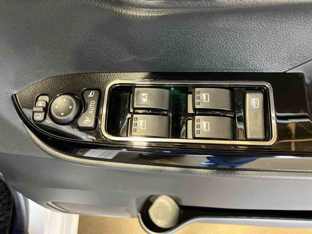 タントカスタムＸ（車内　消臭・抗菌　処理済）　衝突被害軽減システム　４ＷＤ　両側パワースライドドア　バックカメラ　アルミホイール　キーフリーシステム（新潟県）の中古車