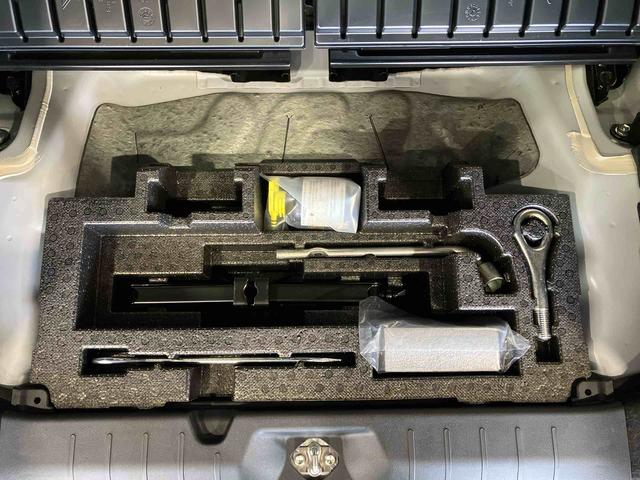 タントカスタムＸ（車内　消臭・抗菌　処理済）　衝突被害軽減システム　４ＷＤ　両側パワースライドドア　バックカメラ　アルミホイール　キーフリーシステム（新潟県）の中古車