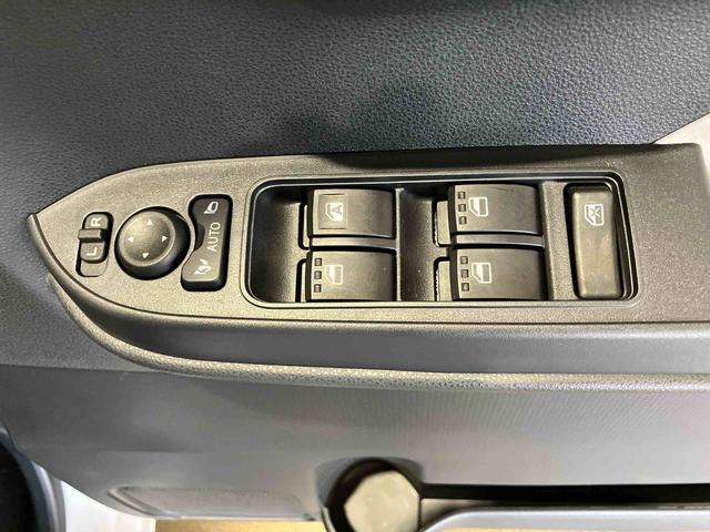 タントＸ（車内　消臭・抗菌　処理済）　衝突被害軽減システム　４ＷＤ　両側パワースライドドア　バックカメラ　キーフリーシステム（新潟県）の中古車