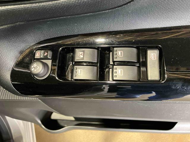 ムーヴキャンバスＧブラックインテリアＶＳ　ＳＡIII（車内　消臭・抗菌　処理済）　衝突被害軽減システム　両側パワースライドドア　ナビ　パノラマモニター　キーフリーシステム（新潟県）の中古車