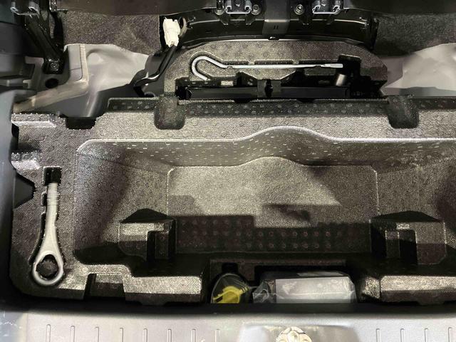 ムーヴキャンバスＧブラックインテリアＶＳ　ＳＡIII（車内　消臭・抗菌　処理済）　衝突被害軽減システム　両側パワースライドドア　ナビ　パノラマモニター　キーフリーシステム（新潟県）の中古車