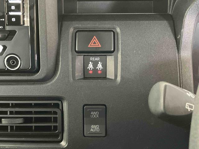 ハイゼットカーゴDX(車内 消臭・抗菌 処理済) 衝突被害軽減システム 4WD 両側スライドドア キーレスエントリー(新潟県)の中古車
