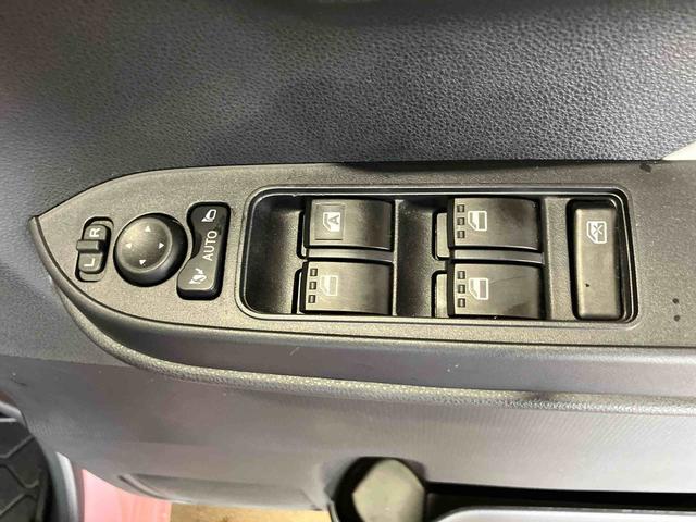 タントX(車内 消臭・抗菌 処理済) 衝突被害軽減システム 4WD 片側パワースライドドア ナビ バックカメラ キーフリーシステム(新潟県)の中古車