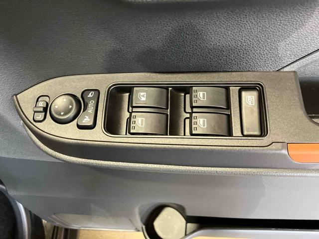 タントファンクロスターボ（車内　消臭・抗菌　処理済）　衝突被害軽減システム　４ＷＤ　両側パワースライドドア　バックカメラ　アルミホイール　キーフリーシステム（新潟県）の中古車