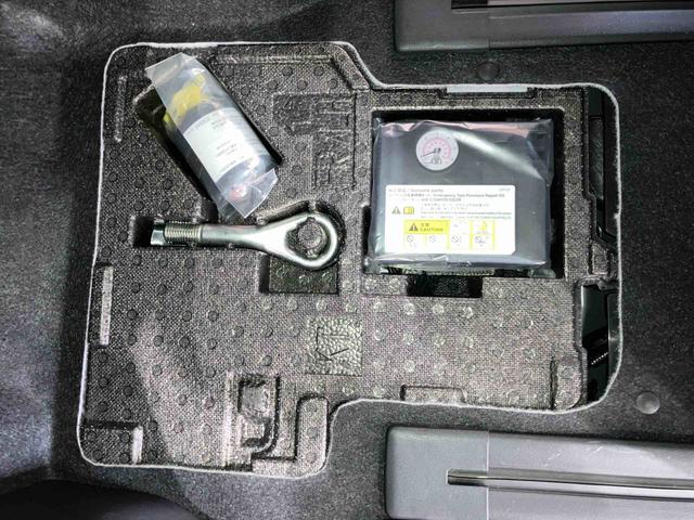 タントカスタムＲＳ（車内　消臭・抗菌　処理済）　衝突被害軽減システム　４ＷＤ　両側パワースライドドア　ナビ　パノラマモニター　アルミホイール　キーフリーシステム（新潟県）の中古車
