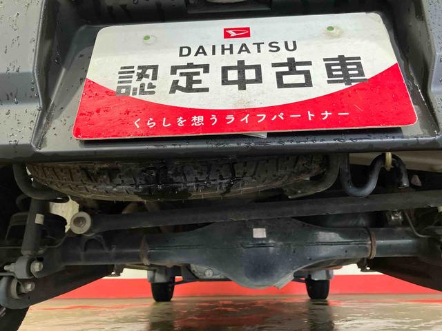 ハイゼットカーゴＤＸ（車内　消臭・抗菌　処理済）　衝突被害軽減システム　４ＷＤ　両側スライドドア　キーレスエントリー（新潟県）の中古車