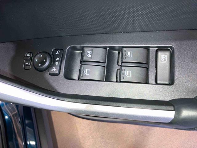 ロッキープレミアムＧ（車内　消臭・抗菌　処理済）　衝突被害軽減システム　４ＷＤ　アダプティブクルーズコントロール　バックカメラ　アルミホイール　キーフリーシステム（新潟県）の中古車
