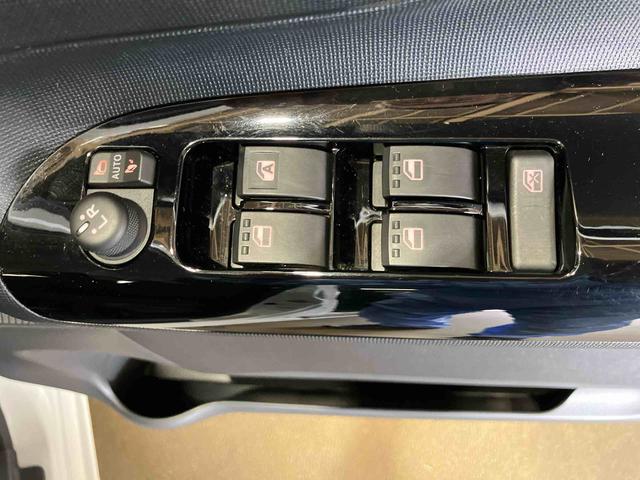 ムーヴキャンバスXブラックインテリアリミテッド SAIII(車内 消臭・抗菌 処理済) 衝突被害軽減システム 4WD 両側パワースライドドア ナビ パノラマモニター キーフリーシステム(新潟県)の中古車
