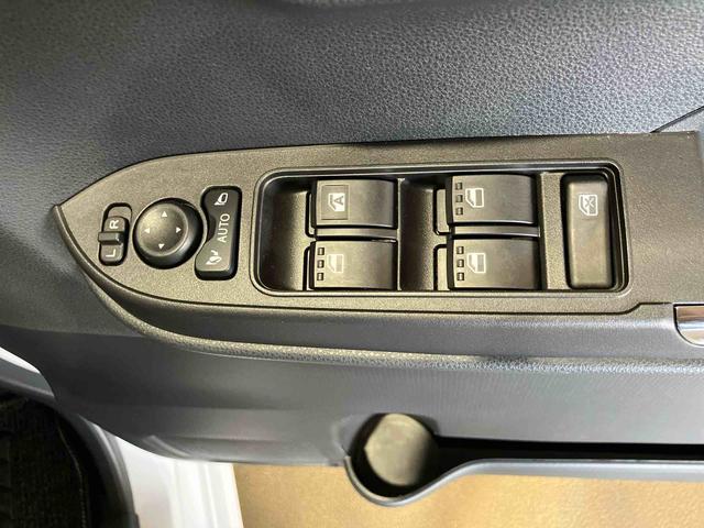 タントカスタムRS(車内 消臭・抗菌 処理済) 衝突被害軽減システム 4WD 両側パワースライドドア バックカメラ アルミホイール キーフリーシステム(新潟県)の中古車