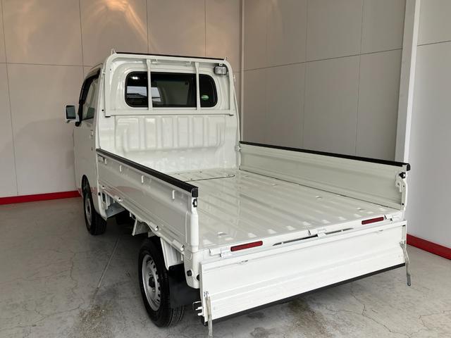 ハイゼットトラックエクストラＳＡIIIｔワンオーナー　ＭＴ　４ＷＤ　ＣＤチューナー　作業灯　スマアシＩＩＩｔ　ラバーマット　キーレスエントリーハロゲンヘッドライト　取扱説明書　メンテナンスノート（香川県）の中古車