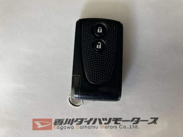 ムーヴカスタム　Ｘ純正ナビ　純正ＥＴＣ　純正１４インチアルミホイール　ディスチャージヘッドライト　スマートキー　電動格納ミラー　取扱説明書　メンテナンスノート（香川県）の中古車