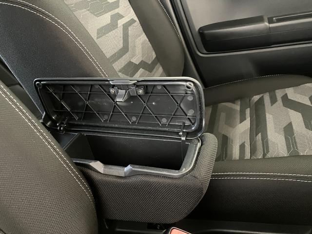 タフトＧ　クロムベンチャーワンオーナー　バックモニター対応カメラ　運転席・助手席シートヒーター　電動パーキングブレーキ　オートブレーキホールド　純正１５インチアルミホイール　ＬＥＤヘッドランプ　取扱説明書　メンテナンスノート（香川県）の中古車