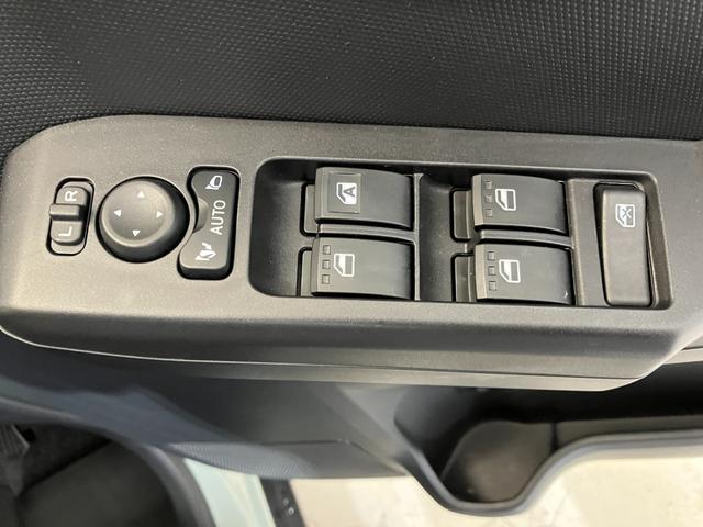 タフトＧ　クロムベンチャーワンオーナー　バックモニター対応カメラ　運転席・助手席シートヒーター　電動パーキングブレーキ　オートブレーキホールド　純正１５インチアルミホイール　ＬＥＤヘッドランプ　取扱説明書　メンテナンスノート（香川県）の中古車