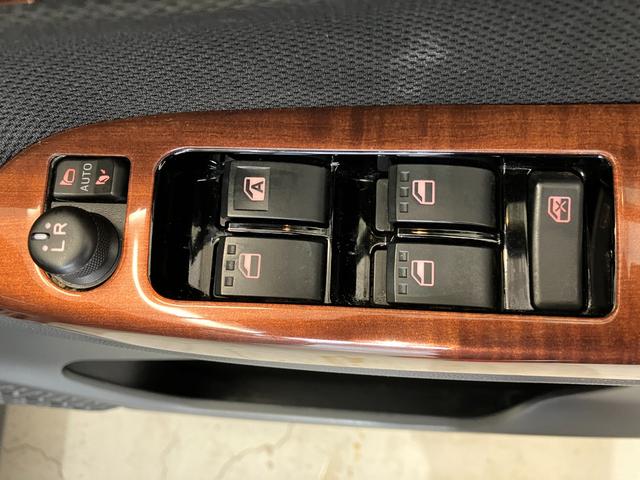 ムーヴカスタム　ＲＳ　ハイパーＳＡIIIターボ　純正ナビ　純正ＥＴＣ　バックモニター　運転席シートヒーター　純正１５インチアルミホイール　スマアシＩＩＩ　スマートキー　ＬＥＤヘッドランプ　ベンチシート　取扱説明書　メンテナンスノート（香川県）の中古車