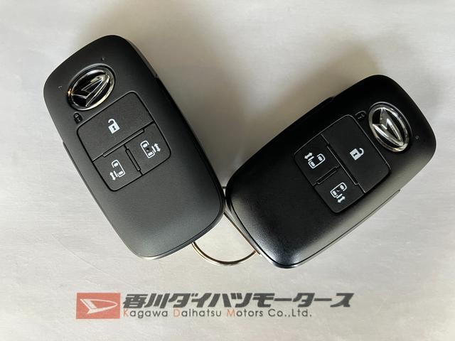 トールカスタムＧワンオーナー　パノラマモニター対応　アダプティブクルーズコントロール　両側パワースライドドア　電動パーキングブレーキ　オートブレーキホールド　ＬＥＤヘッドランプ　スマアシ　スマートキー　取扱説明書（香川県）の中古車