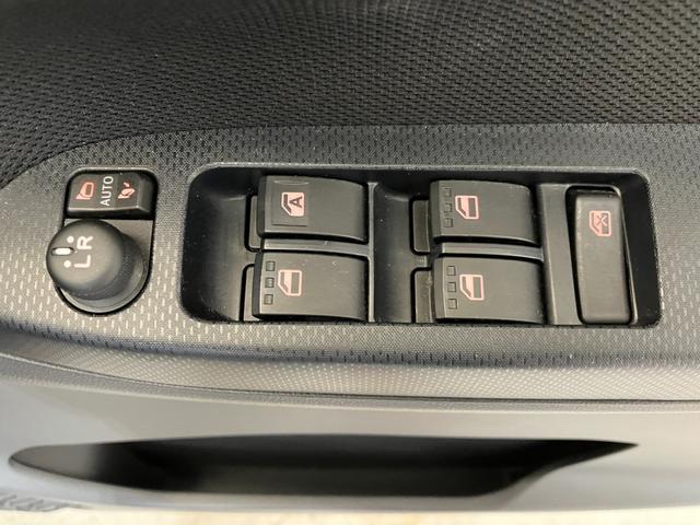 ムーヴＸリミテッドII　ＳＡIIIワンオーナー　純正ナビ　純正ＥＴＣ　純正ドライブレコーダー　バックモニター　運転席シートヒーター　純正１４インチアルミホイール　ベンチシート　ＬＥＤヘッドランプ　取扱説明書　メンテナンスノート（香川県）の中古車