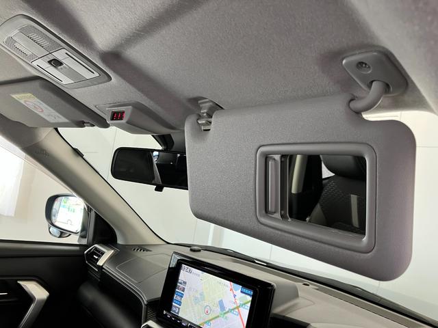 ロッキープレミアムＧ　ＨＥＶワンオーナー　純正ナビ　純正ＥＴＣ　純正ドライブレコーダー　パノラマモニター　運転席・助手席シートヒーター　アダプティブクルーズコントロール　純正１７インチアルミホイール　電動パーキングブレーキ（香川県）の中古車