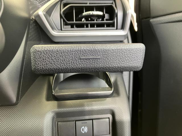 ロッキープレミアムＧ　ＨＥＶワンオーナー　純正ナビ　純正ＥＴＣ　純正ドライブレコーダー　パノラマモニター　運転席・助手席シートヒーター　アダプティブクルーズコントロール　純正１７インチアルミホイール　電動パーキングブレーキ（香川県）の中古車