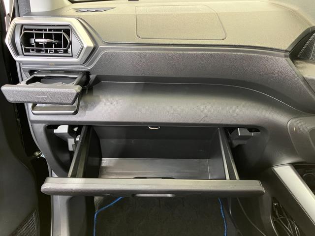ロッキープレミアムＧ　ＨＥＶワンオーナー　純正ナビ　純正ＥＴＣ　純正ドライブレコーダー　パノラマモニター　運転席・助手席シートヒーター　アダプティブクルーズコントロール　純正１７インチアルミホイール　電動パーキングブレーキ（香川県）の中古車
