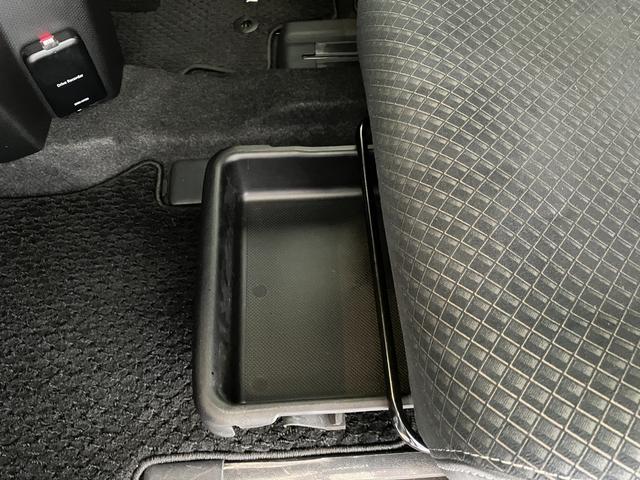 タントカスタムＸセレクションワンオーナー　純正ナビ　純正ＥＴＣ　純正ドライブレコーダー　バックモニター　運転席・助手席シートヒーター　両側パワースライドドア　ベンチシート　ＬＥＤヘッドランプ　取扱説明書　メンテナンスノート（香川県）の中古車