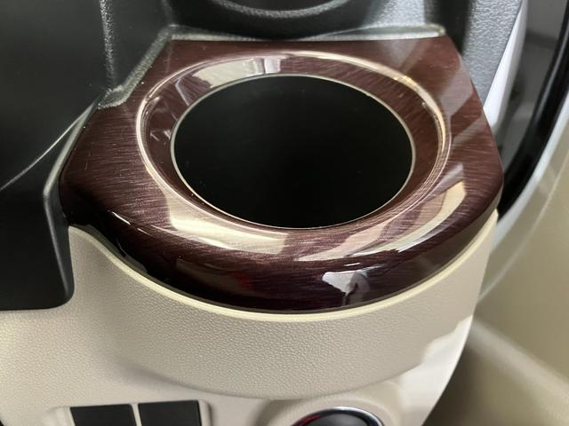 キャストスタイルＧ　ＶＳ　ＳＡIIIワンオーナー　純正ナビ　純正ＥＴＣ　純正ドライブレコーダー　パノラマモニター　ベンチシート　運転席・助手席シートヒーター　純正１５インチアルミホイール　ＬＥＤヘッドランプ　スマートキー（香川県）の中古車