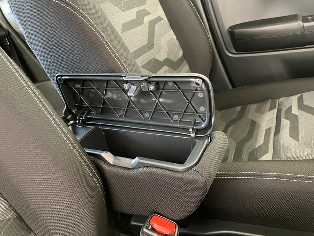 タフトＧ　ダーククロムベンチャーワンオーナー　バックモニター対応カメラ　運転席・助手席シートヒーター　電動パーキングブレーキ　オートブレーキホールド　純正１５インチアルミホイール　ＬＥＤヘッドランプ　取扱説明書　メンテナンスノート（香川県）の中古車