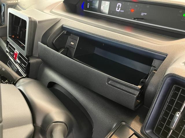 タントカスタムＲＳワンオーナー　バックモニター対応カメラ　電動パーキングブレーキ　オートブレーキホールド　フロントシートヒーター　ベンチシート　ＬＥＤヘッドランプ　純正１５インチアルミホイール　スマートキー（香川県）の中古車
