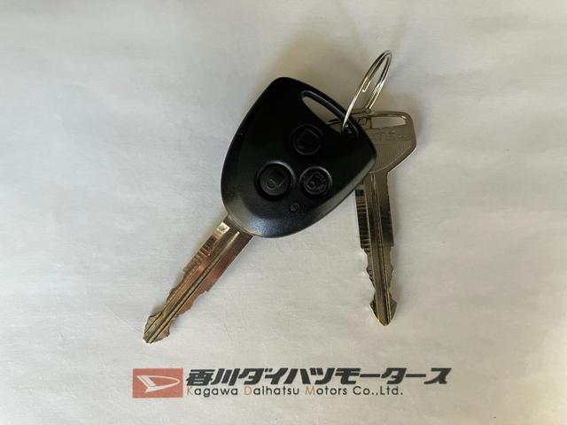 アトレーワゴンカスタムターボＲＳリミテッド　ＳＡIIIワンオーナー　ターボ　純正ナビ　純正ＥＴＣ　バックモニター　左側パワースライドドア　ＬＥＤヘッドランプ　純正１３インチアルミホイール　アイドリングストップ　キーレスエントリー　取扱説明書（香川県）の中古車