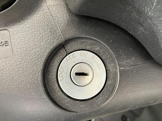 ハイゼットトラックスタンダード　農用スペシャルワンオーナー　４ＷＤ　ＭＴ　作業灯　ＡＭ／ＦＭラジオ　ラバーマット　バイザー　取扱説明書　メンテナンスノート（香川県）の中古車