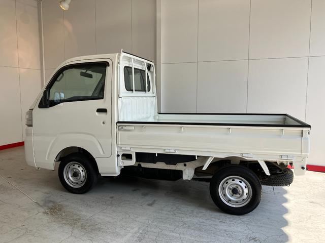 ハイゼットトラックスタンダード　農用スペシャルワンオーナー　４ＷＤ　ＭＴ　作業灯　ＡＭ／ＦＭラジオ　ラバーマット　バイザー　取扱説明書　メンテナンスノート（香川県）の中古車