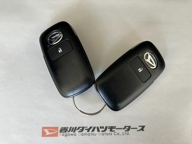 ロッキープレミアムワンオーナー　ターボ　純正ナビ　純正ドライブレコーダー　バックモニター　アダプティブクルーズコントロール　運転席・助手席シートヒーター　ＬＥＤヘッドランプ　スマートキー　純正１７インチアルミホイール（香川県）の中古車