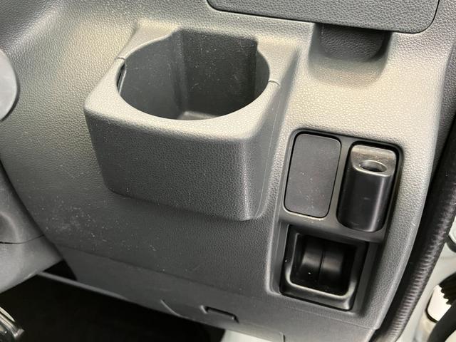 ハイゼットカーゴＤＸＡＭ／ＦＭラジオ　両側スライドドア　フロントパワーウィンドウ　キーレスエントリー　ハロゲンヘッドライト　取扱説明書　メンテナンスノート（香川県）の中古車