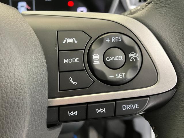 ロッキープレミアムＧ　ＨＥＶワンオーナー　パノラマモニター対応カメラ　アダプティブクルーズコントロール　運転席・助手席シートヒーター　電動パーキングブレーキ　オートブレーキホールド　純正１７インチアルミホイール　スマートキー（香川県）の中古車