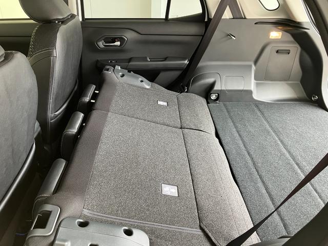 ロッキープレミアムＧ　ＨＥＶワンオーナー　パノラマモニター対応カメラ　アダプティブクルーズコントロール　運転席・助手席シートヒーター　電動パーキングブレーキ　オートブレーキホールド　純正１７インチアルミホイール　スマートキー（香川県）の中古車