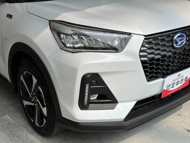 ロッキープレミアムＧ　ＨＥＶワンオーナー　パノラマモニター対応カメラ　アダプティブクルーズコントロール　運転席・助手席シートヒーター　電動パーキングブレーキ　オートブレーキホールド　純正１７インチアルミホイール　スマートキー（香川県）の中古車