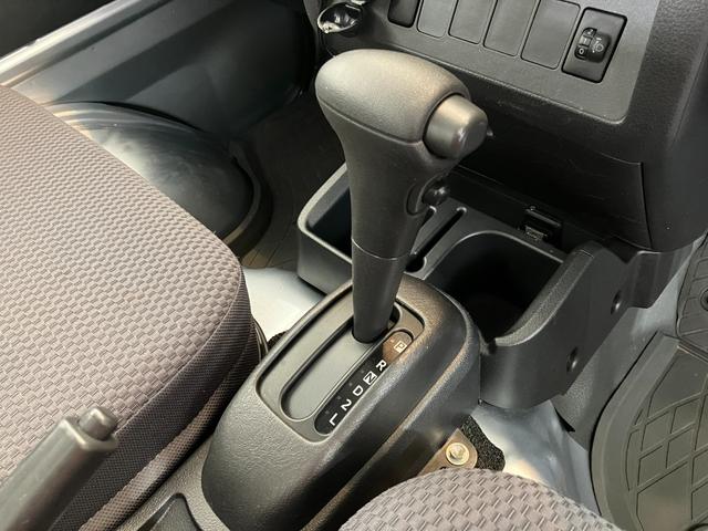 ハイゼットトラックＥＸＴワンオーナー　４ＷＤ　社外ナビ　純正ＥＴＣ　社外ドライブレコーダー　社外バックモニター　作業灯　ＬＥＤヘッドバルブ　キーレスエントリー　取扱説明書　メンテナンスノート（香川県）の中古車