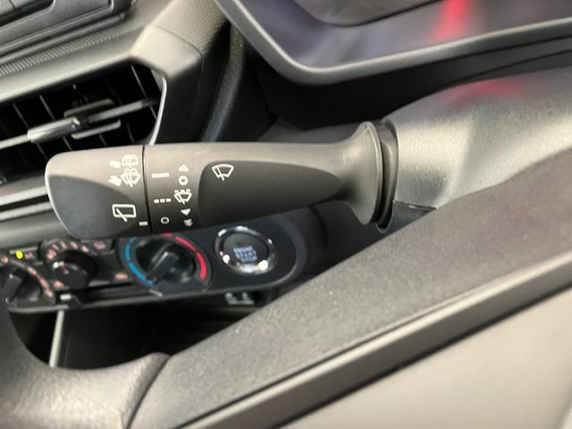 ロッキーＬワンオーナー　ターボ　純正ナビ　純正ＥＴＣ　バックモニター　ＬＥＤヘッドランプ　オートライト　オートマチックハイビーム　電動格納ミラー　スマートキー　取扱説明書　メンテナンスノート（香川県）の中古車