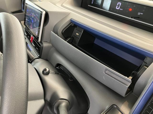 タントＸ　スマートパノラマパーキングパックワンオーナー　純正ナビ　純正ドライブレコーダー　パノラマモニター　両側パワースライドドア　運転席・助手席シートヒーター　スマアシ　ＬＥＤヘッドランプ　オートライト　スマートキー（香川県）の中古車